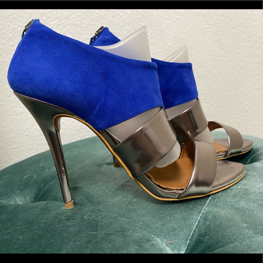 Zara Basic synthetic leather heels Sz 38 US 7.5